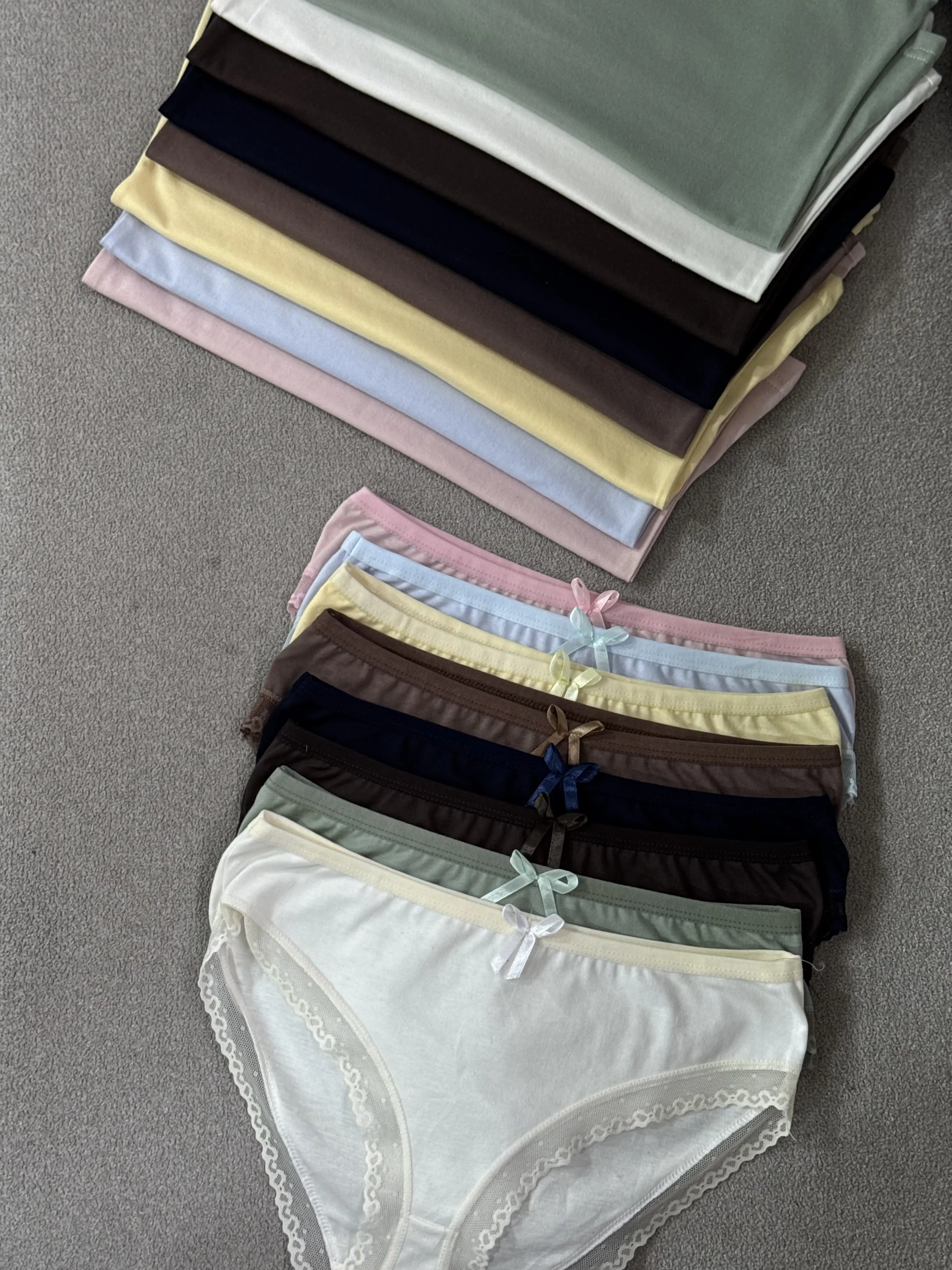 ست تاپ و شورتک زنانه الینا